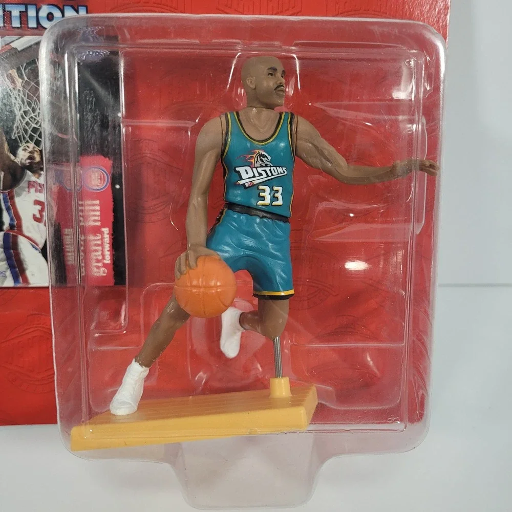 Starting Lineup 1996 Grant Hill Detroit Pistons Figure with Card NBA 50 Kenner